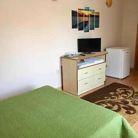 Pensiunea Karelia Maison d'hôtes