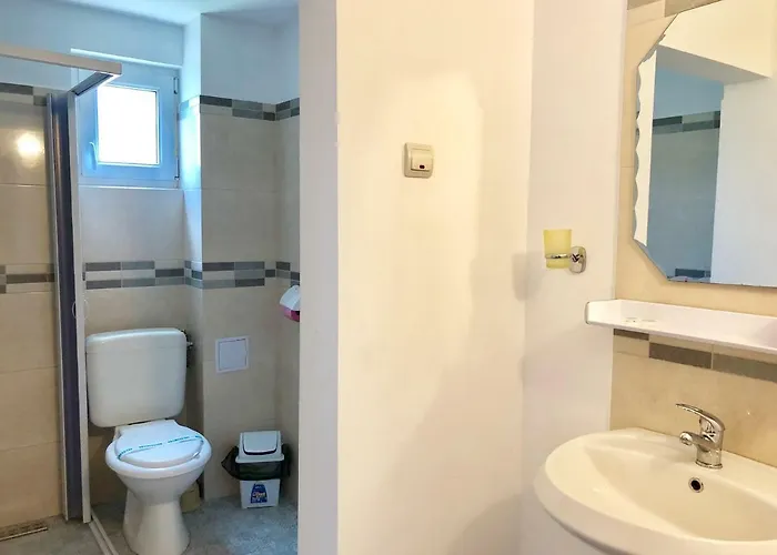 Gasthuis Pensiunea Karelia Eforie Nord